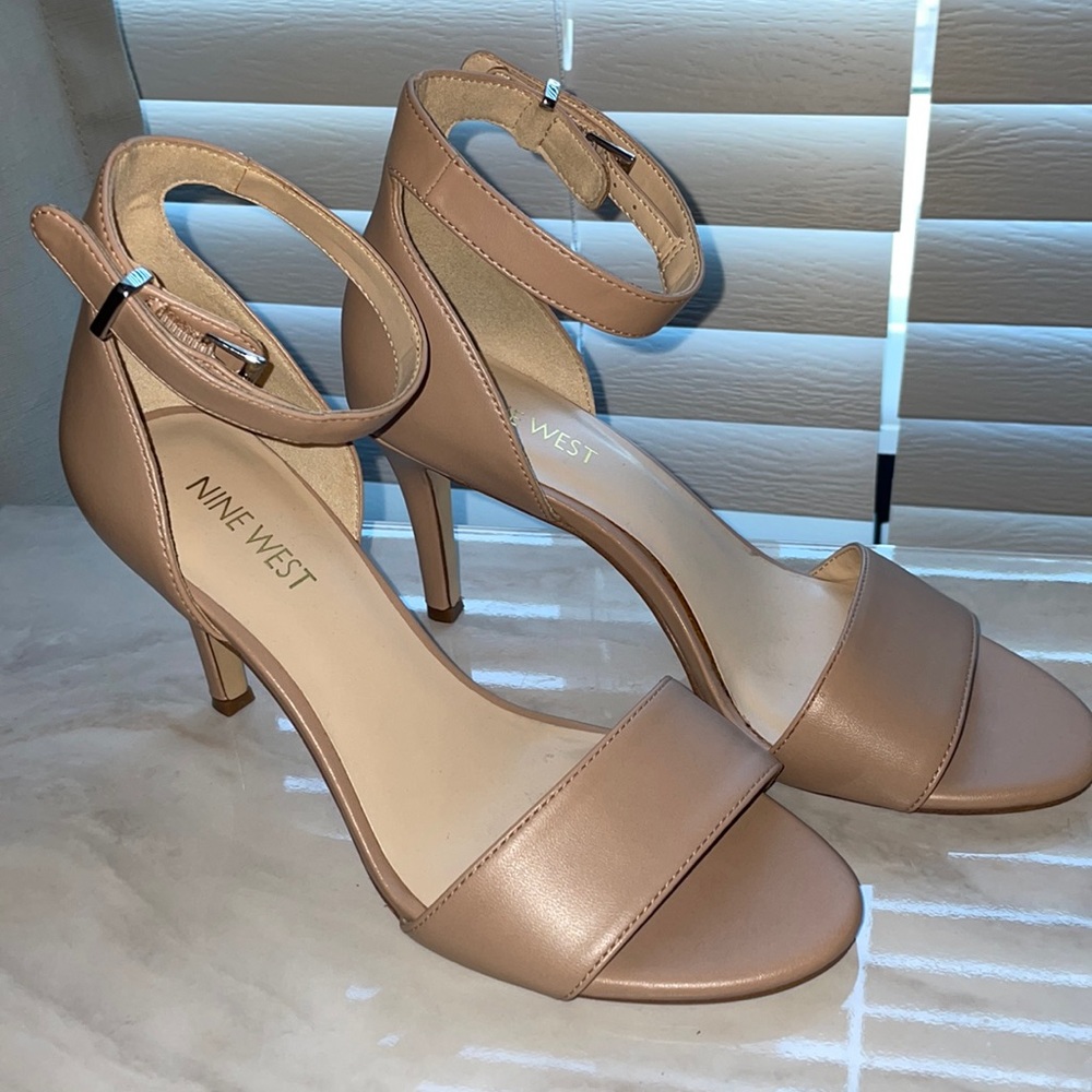 Nine West Nude Leather Ankle Strap Heel Sandals